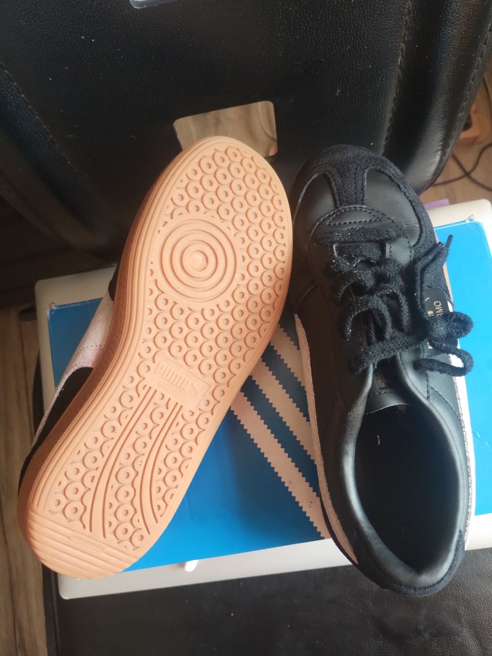 Puma Kids Black Sneakers with Gum Sole